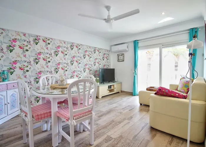 Oliver Playa * Дения